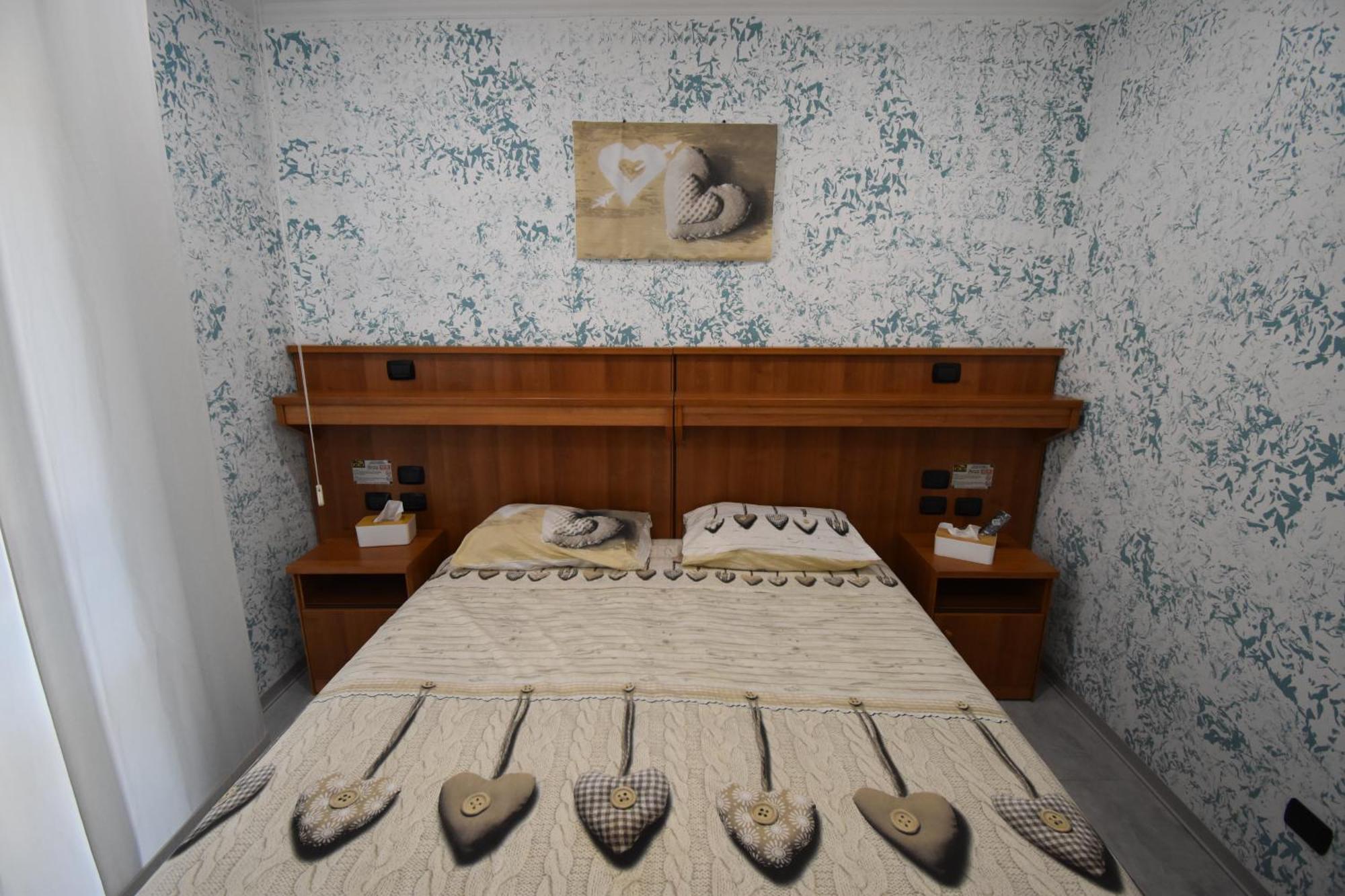 Vichyenichy Hotel Morena Cameră foto